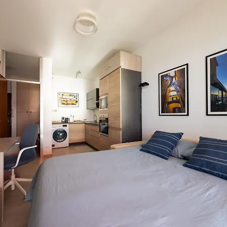 Bella Apartment Sanremo